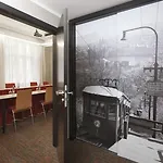 Ξενοδοχείο Clarion Old Town 4*